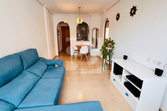 Апартамент - Продажа - TORREVIEJA -  Центр