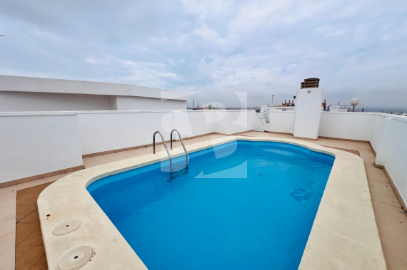 Апартамент - Продажа - TORREVIEJA -  Центр