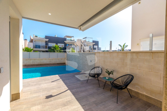 Villa - La Revente - TORREVIEJA - Zona Carrefour