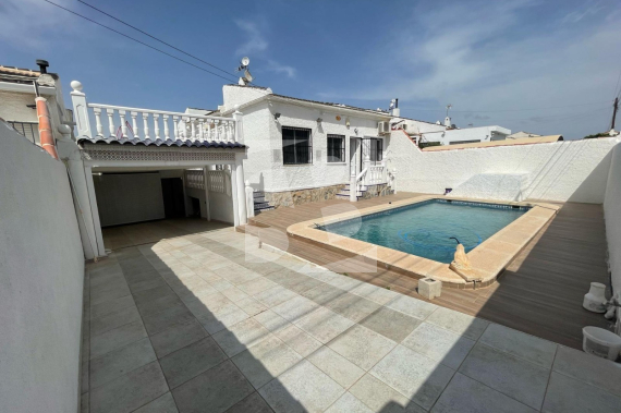 Villa - La Revente - TORREVIEJA - San Luis