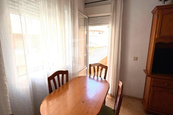 Апартамент - Продажа - TORREVIEJA - Centro