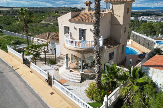 Villa - La Revente - ORIHUELA COSTA - Villamartin