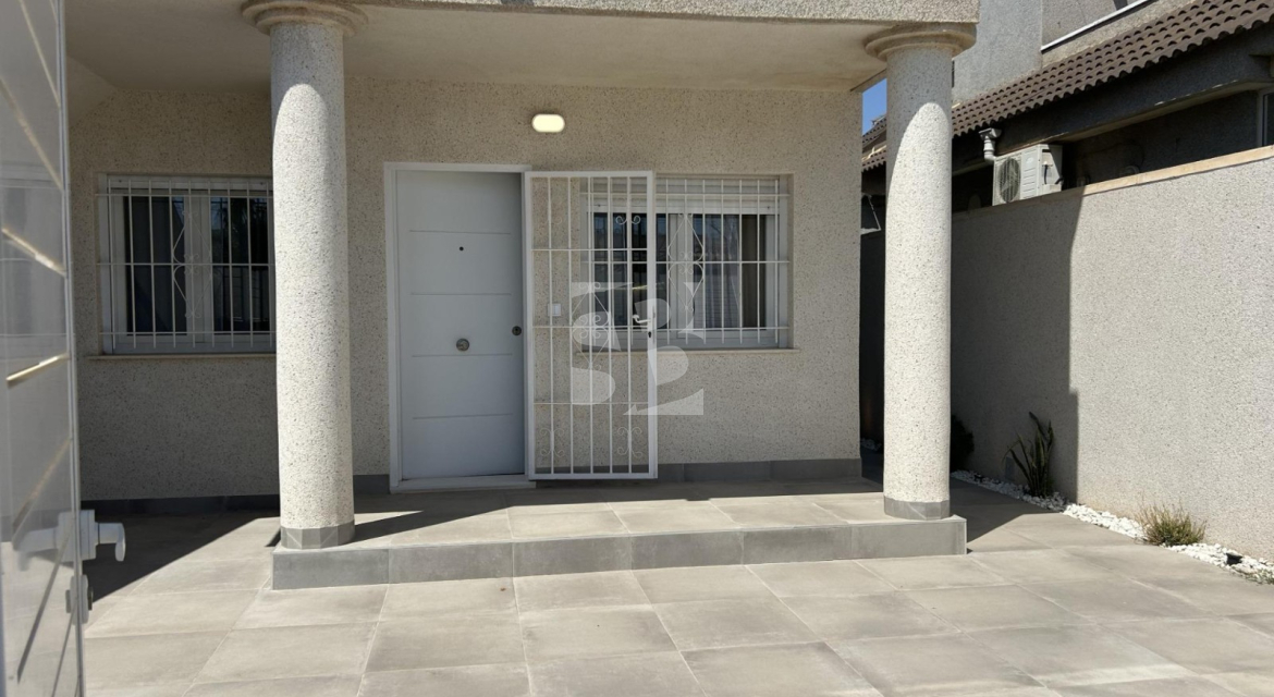 Bungalow · Resale TORREVIEJA · El chaparral