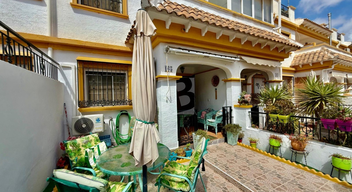 Adosado · Segunda Mano TORREVIEJA · Zona Carrefour