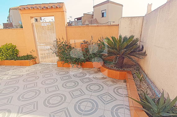 Adosado - Segunda Mano - TORREVIEJA - Zona Carrefour