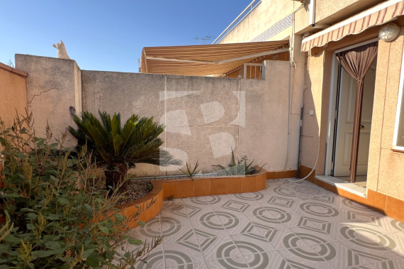 Adosado - Segunda Mano - TORREVIEJA - Zona Carrefour