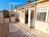 Row house · Resale TORREVIEJA · Carrefour Area