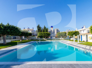 Bungalow · Segunda Mano TORREVIEJA · Zona Carrefour