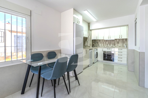 Chalet - Segunda Mano - TORREVIEJA - Zona Carrefour