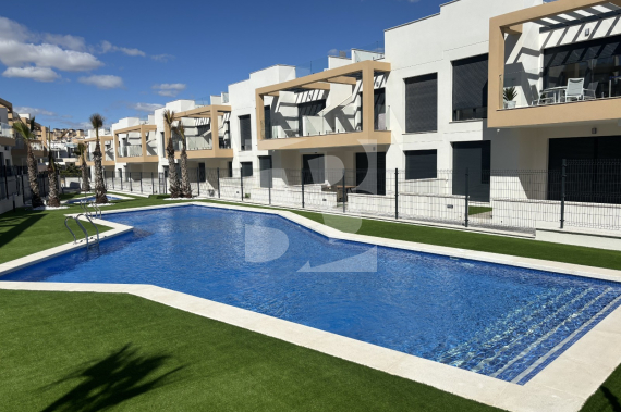 Bungalows Planta Alta - Odsprzedaż - ORIHUELA COSTA - Pau 26