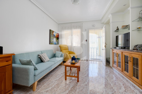 DOM RZĘDOWY - Odsprzedaż - ORIHUELA COSTA - 