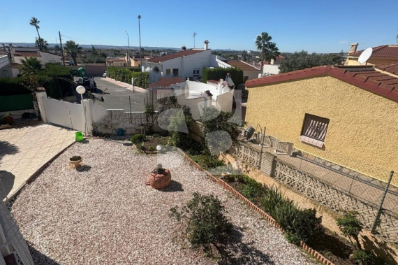 WILLA - Odsprzedaż - CIUDAD QUESADA - 