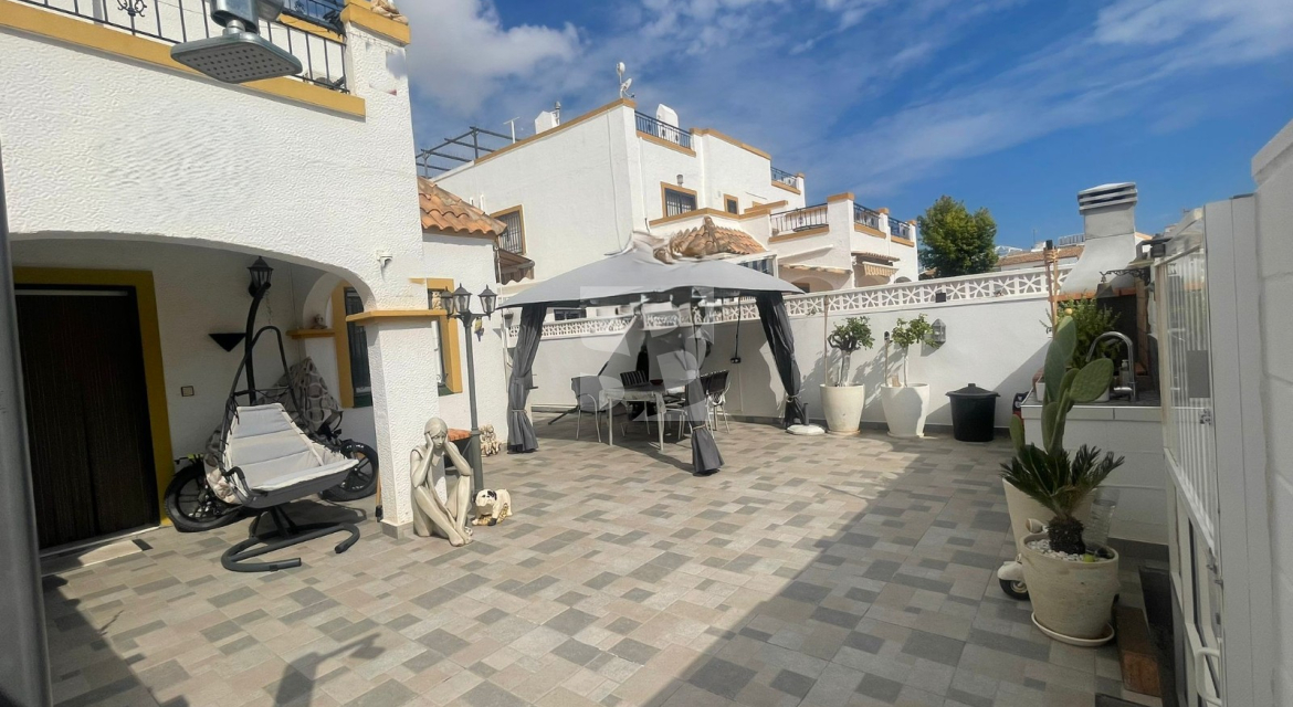 Dúplex · Segunda Mano TORREVIEJA · Zona Carrefour