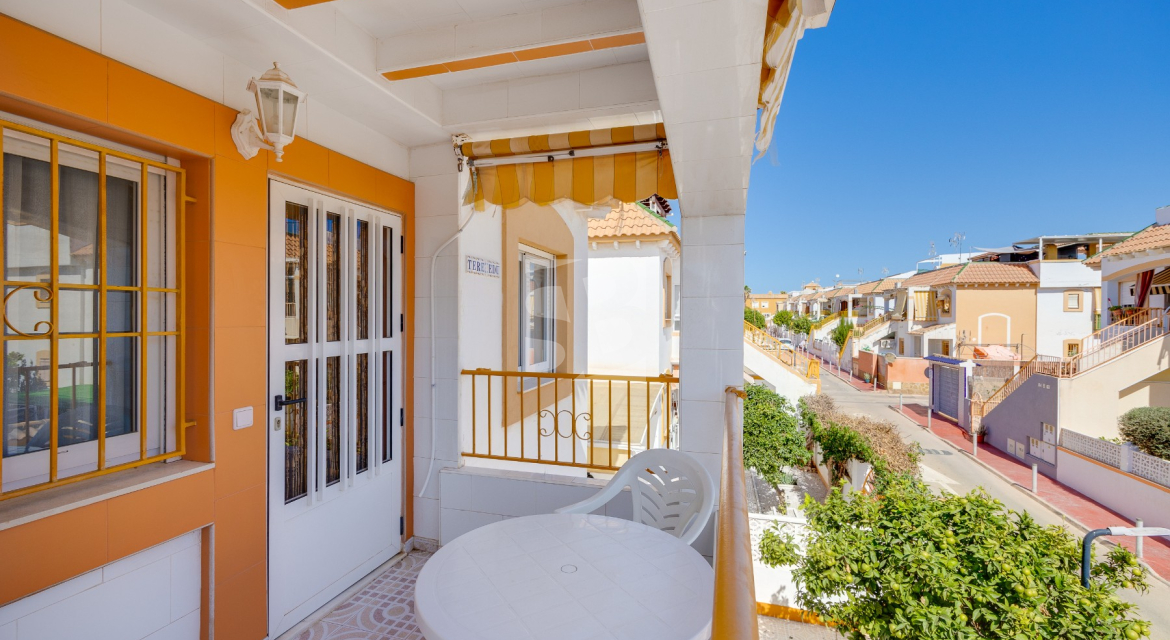 Бунгало · Продажа TORREVIEJA · Centro