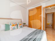 Row house · Resale TORREVIEJA · Carrefour Area