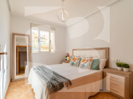 Row house · Resale TORREVIEJA · Carrefour Area