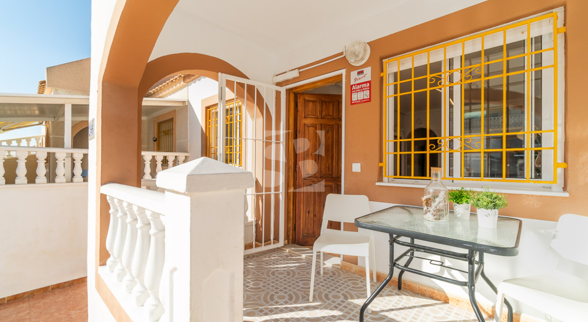 DOM RZĘDOWY · Odsprzedaż TORREVIEJA · 