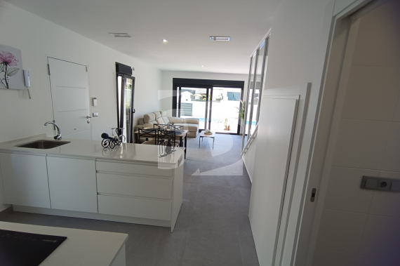 DOM RZĘDOWY - Nowo zbudowane - DAYA NUEVA - Centro