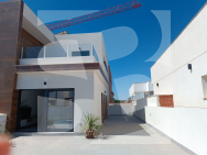 Adosado · Obra Nueva DAYA NUEVA · Centro