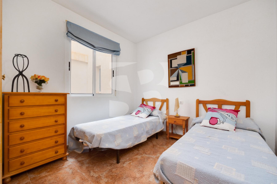 Апартамент - Продажа - TORREVIEJA -  Центр
