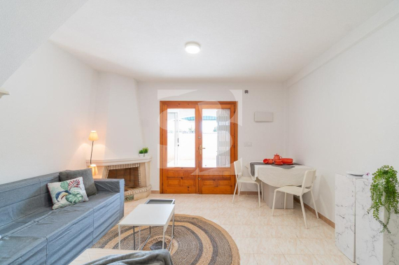 DOM RZĘDOWY - Odsprzedaż - TORREVIEJA - 