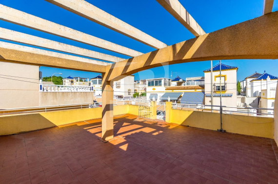 Смежный дом - Продажа - TORREVIEJA - Los Balcones