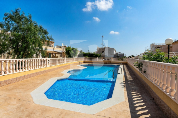 Смежный дом - Продажа - TORREVIEJA - Los Balcones