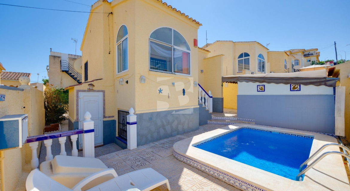 Chalet · Odsprzedaż LA MARINA · 