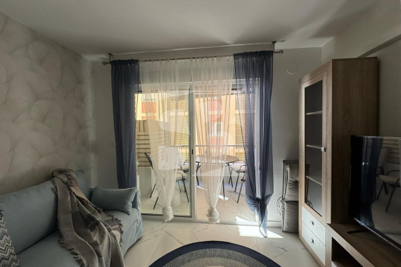 Апартамент - Продажа - TORREVIEJA - Centro