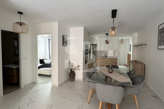 Апартамент - Продажа - TORREVIEJA - Centro