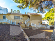 Chalet · Resale TORREVIEJA · Los Balcones