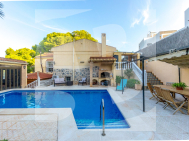 Chalet · Resale TORREVIEJA · Los Balcones