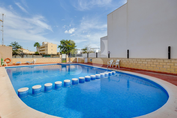 DOM RZĘDOWY - Odsprzedaż - ORIHUELA COSTA - 