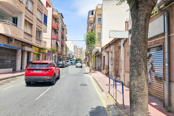 Apartamento - Segunda Mano - TORREVIEJA - Centro