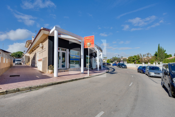 Коммерческое помещение - Продажа - CIUDAD QUESADA - C. Quesada