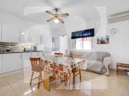 Mitoyen · La Revente TORREVIEJA · La siesta