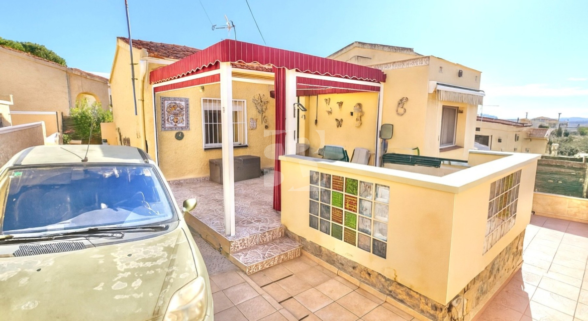 Villa · Segunda Mano ALICANTE · Urb. La Marina