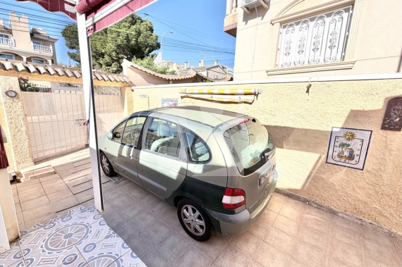 Villa - La Revente - ALICANTE - Urb. La Marina