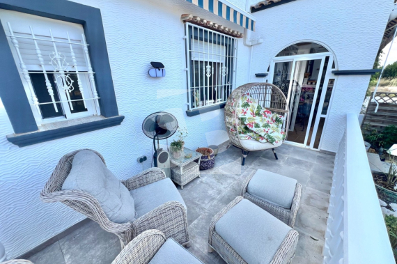 Villa - La Revente - ALICANTE - Urb. La Marina