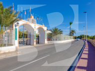 Adosado · Segunda Mano TORREVIEJA · Zona Carrefour