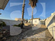 Villa · Segunda Mano TORREVIEJA · La Siesta - San Luis