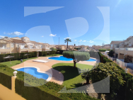 Bungalow · Resale TORREVIEJA · Zona Carrefour