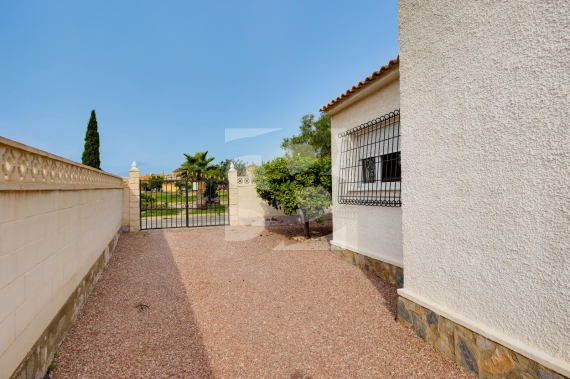 Villa - La Revente - ORIHUELA COSTA - Punta Prima
