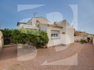 Detached house · Resale ORIHUELA COSTA · Punta Prima
