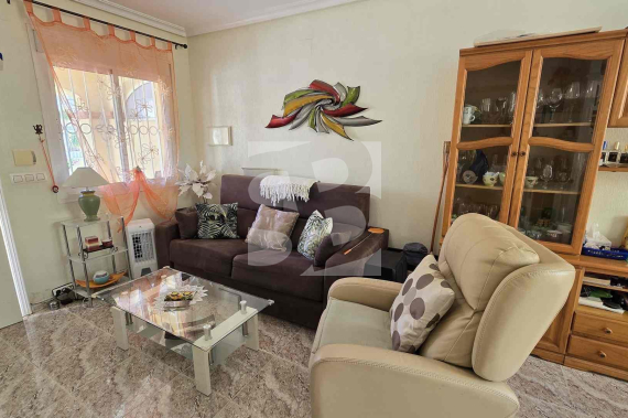 Смежный дом - Продажа - TORREVIEJA - Zona Carrefour