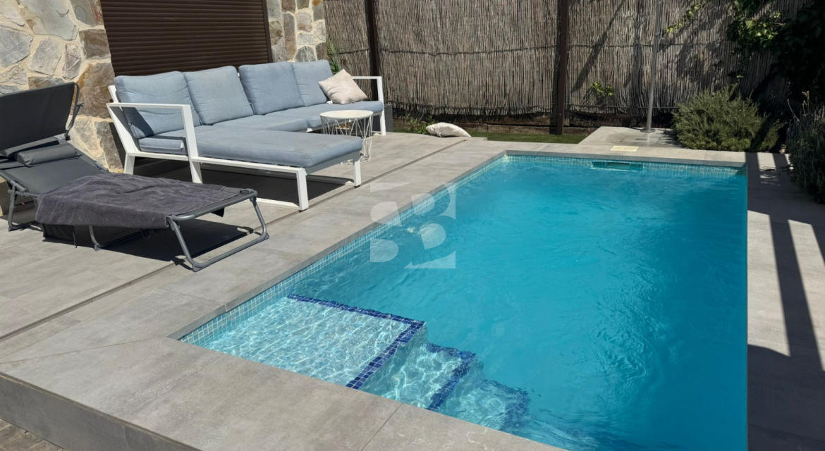 WILLA · Odsprzedaż TORREVIEJA · Los Frutales