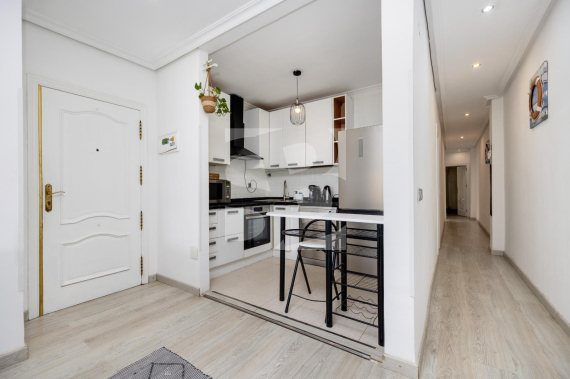 Appartement - La Revente - TORREVIEJA - Playa De Los Locos