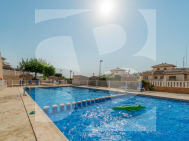 Bungalow · Odsprzedaż ORIHUELA COSTA · 