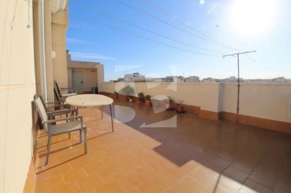 Apartment - Resale - TORREVIEJA - Centro