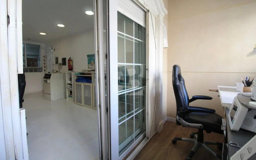 Apartment · Resale TORREVIEJA · Centro